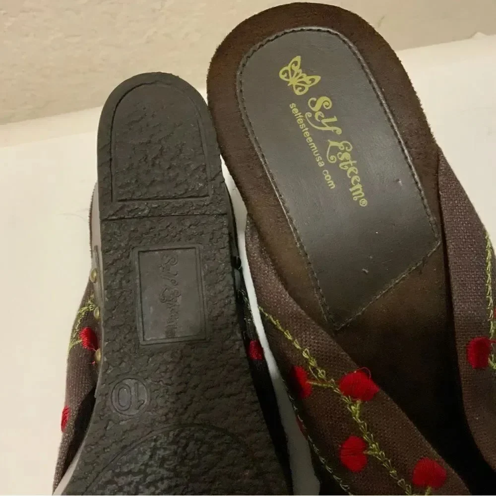 Self Esteem| wedges size 10 brown red floral Beautiful